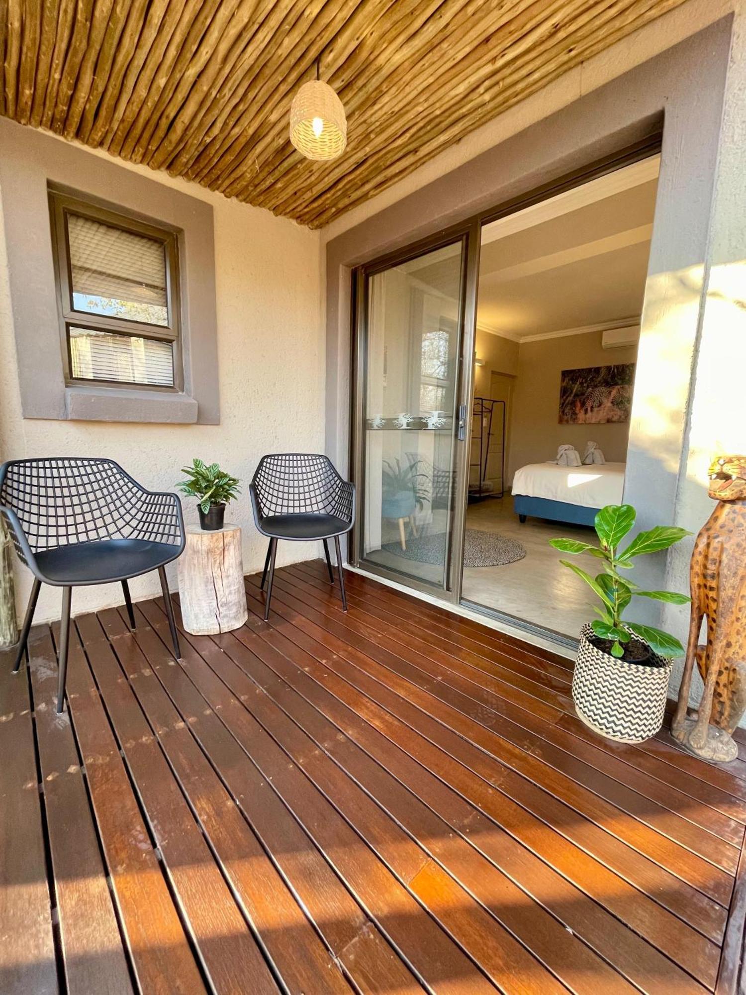 The Baobab Bush Lodge And Villa フッドスプルイト エクステリア 写真