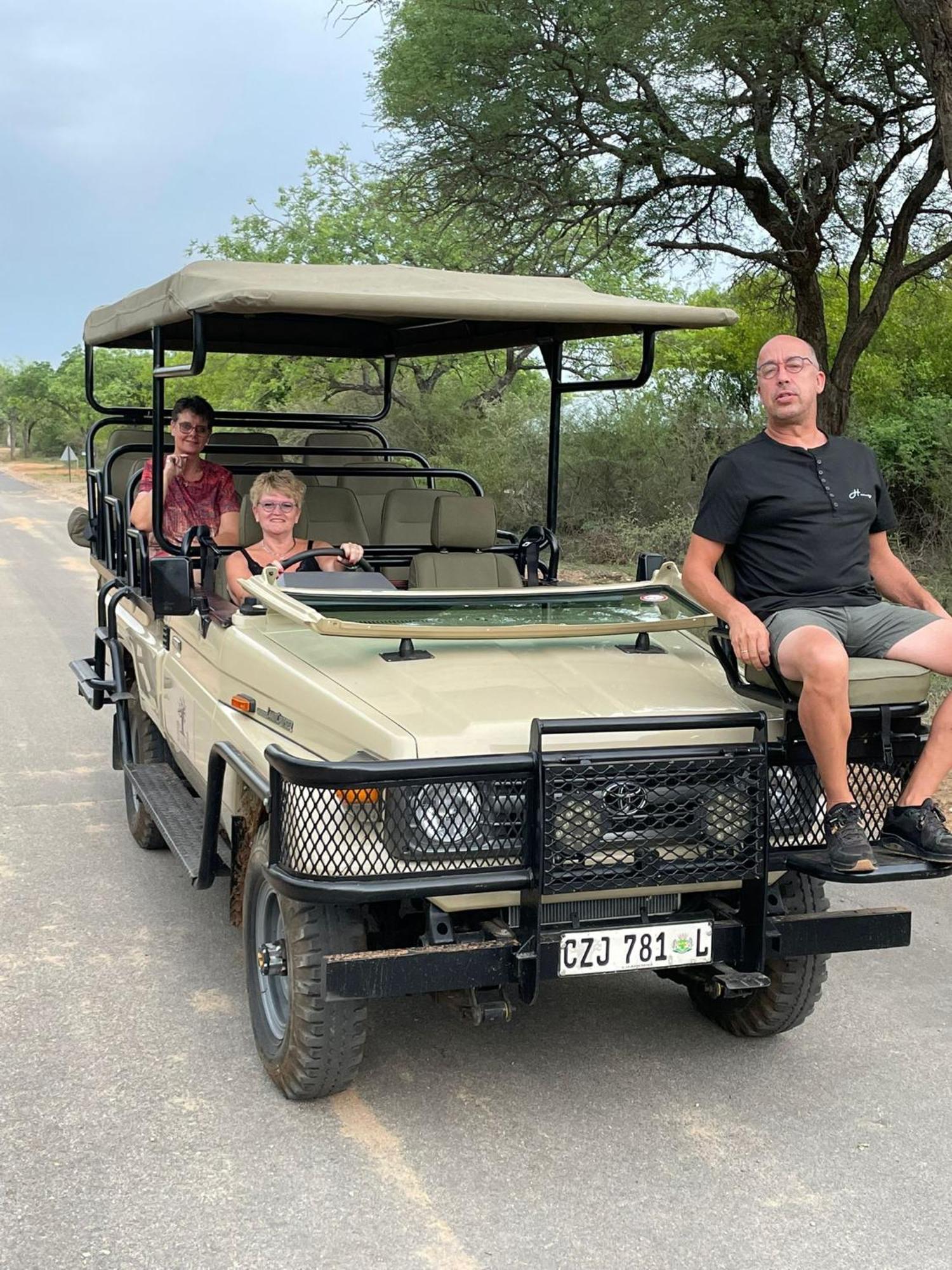 The Baobab Bush Lodge And Villa フッドスプルイト エクステリア 写真